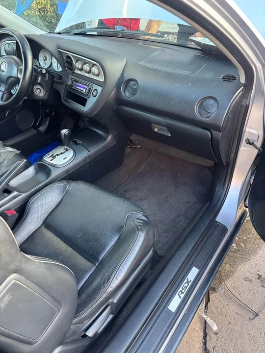 2003 Acura RSX - Image 10 of 11