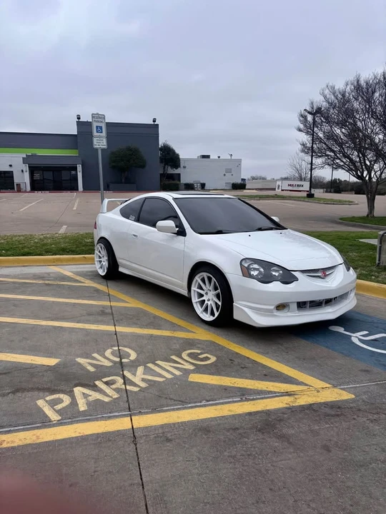 2003 Acura Integra 4th Gen - Image 2 of 4