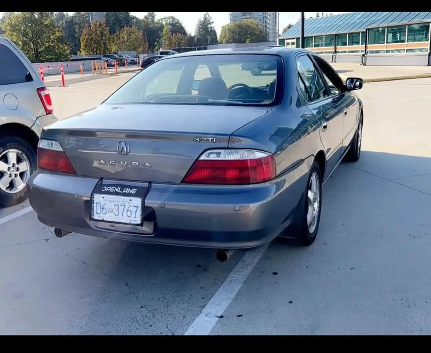 2003 Acura TL 2nd Gen - Image 12 of 16
