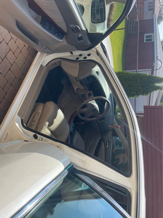 2003 Acura TL 2nd Gen - Image 3 of 8