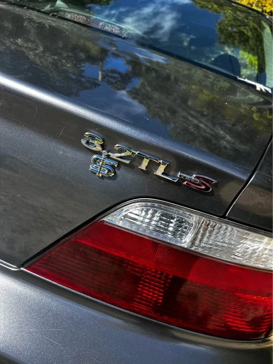 2003 Acura TL 2nd Gen - Image 8 of 10