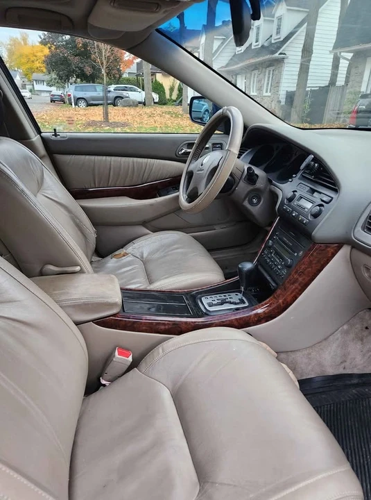2003 Acura TL 2nd Gen - Image 3 of 5