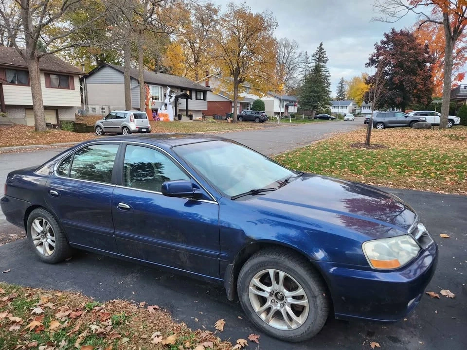 2003 Acura TL 2nd Gen - Image 2 of 5