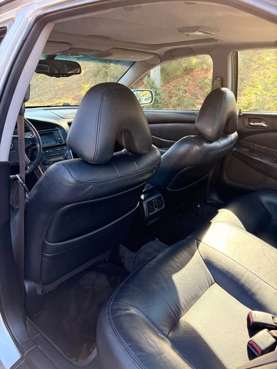 2003 Acura TL 2nd Gen - Image 14 of 16