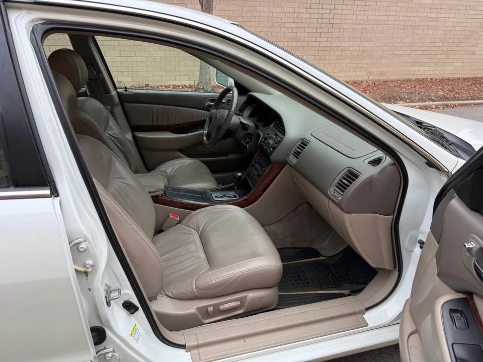2003 Acura TL 2nd Gen - Image 8 of 15