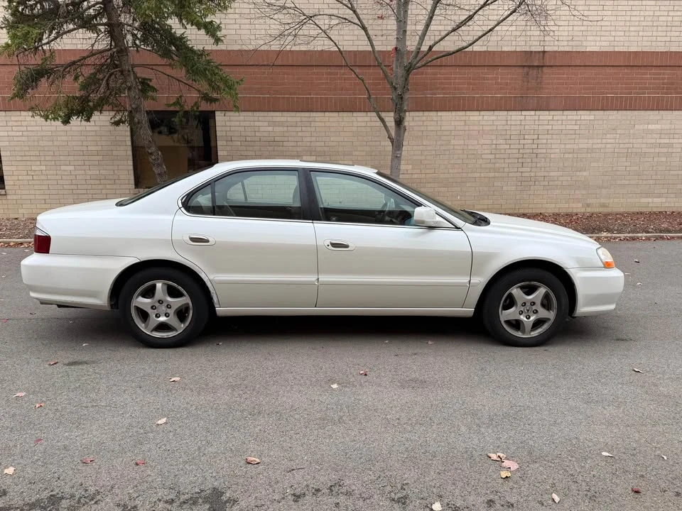 2003 Acura TL 2nd Gen - Image 4 of 15