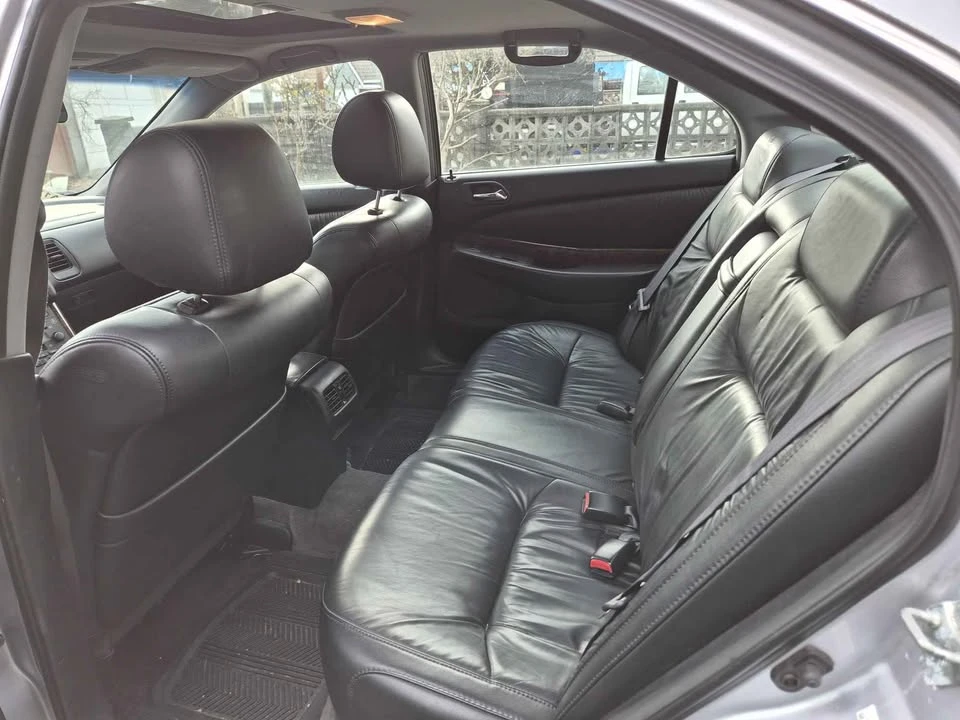 2003 Acura TL 2nd Gen - Image 5 of 8