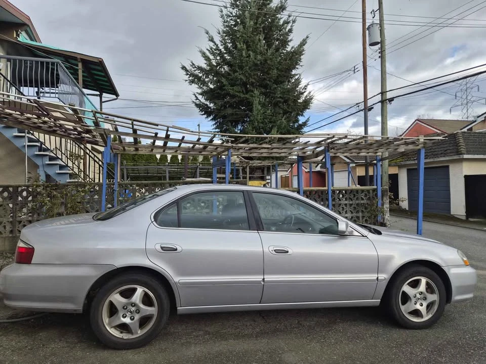 2003 Acura TL 2nd Gen - Image 2 of 8