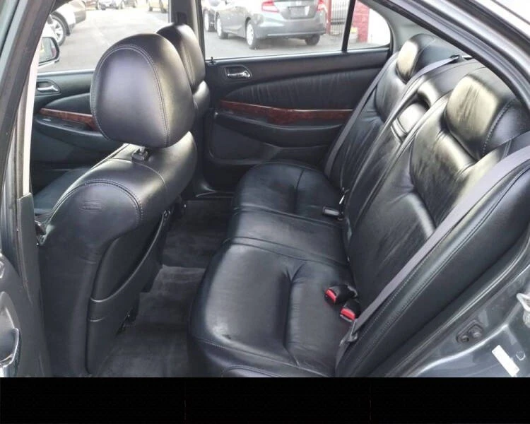 2003 Acura TL 2nd Gen - Image 15 of 20