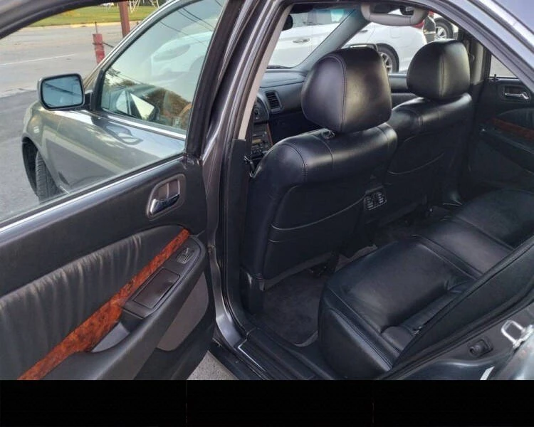 2003 Acura TL 2nd Gen - Image 14 of 20