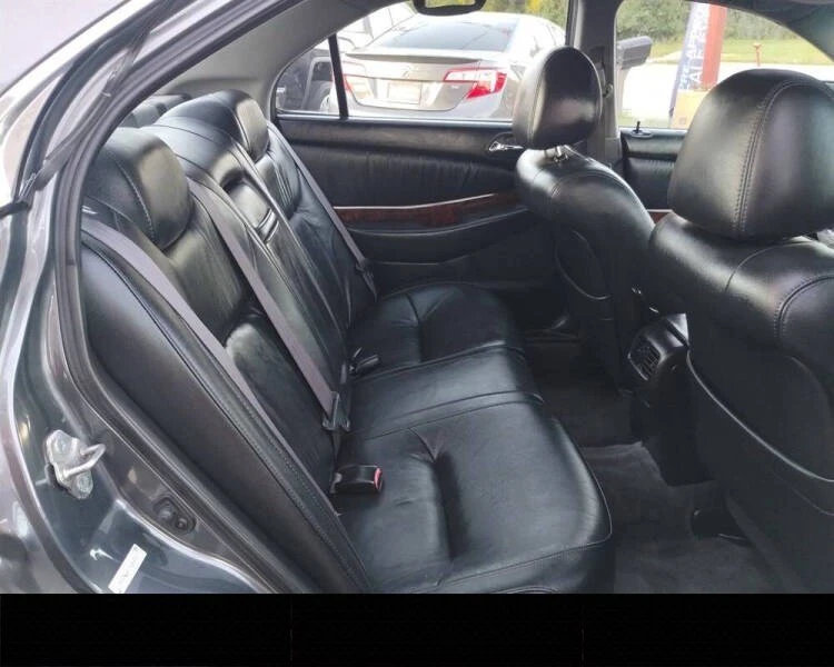 2003 Acura TL 2nd Gen - Image 17 of 20