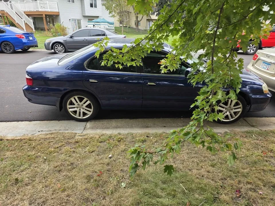 2003 Acura TL 2nd Gen - Image 2 of 8