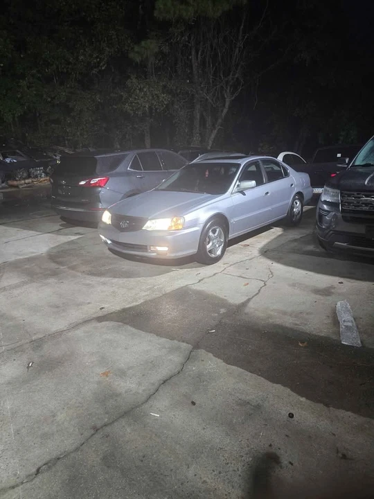 2003 Acura TL 2nd Gen - Image 2 of 2