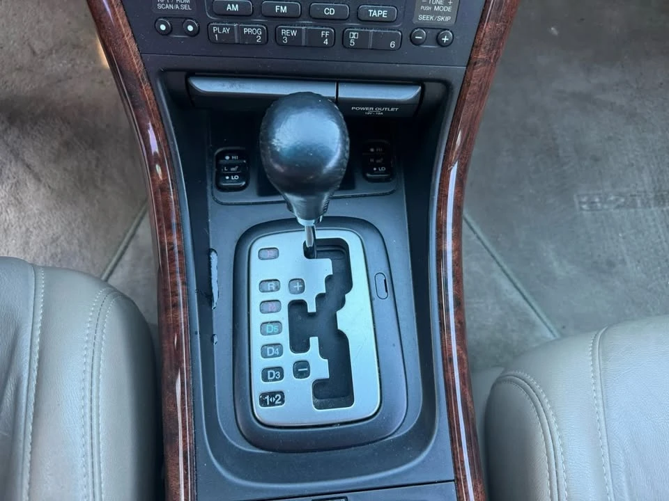 2003 Acura TL 2nd Gen - Image 16 of 20