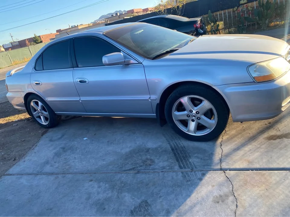 2003 Acura TL 2nd Gen - Image 2 of 11
