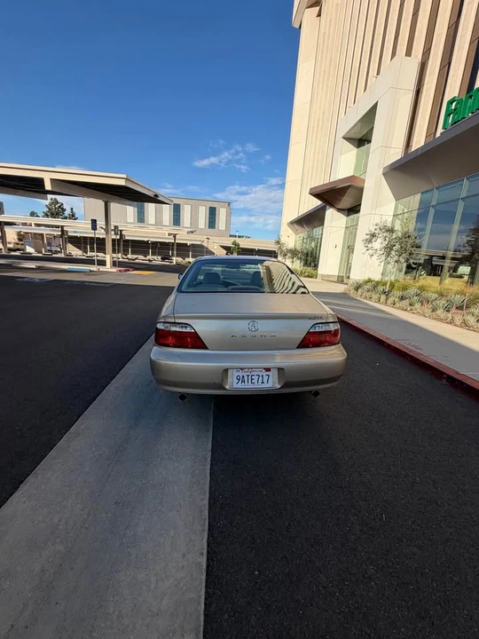 2003 Acura TL 2nd Gen - Image 3 of 11