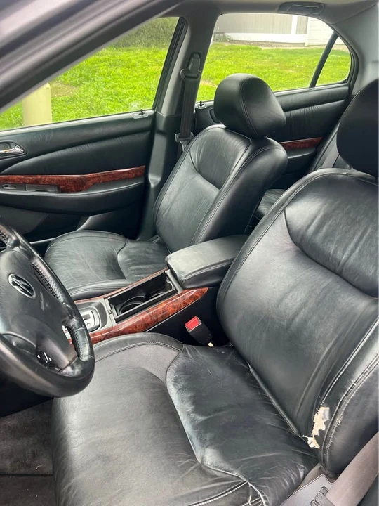 2003 Acura TL 2nd Gen - Image 4 of 6