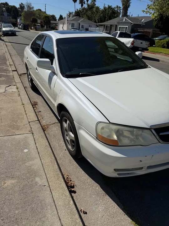 2003 Acura TL 2nd Gen - Image 2 of 4