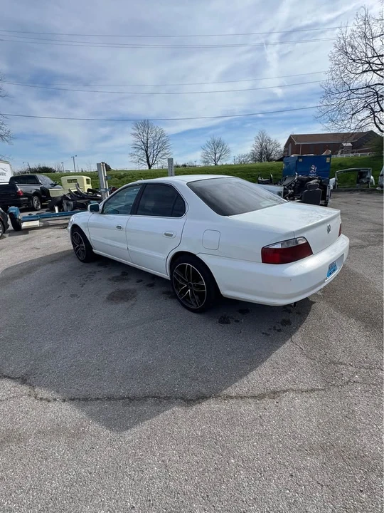 2003 Acura TL 2nd Gen - Image 2 of 3