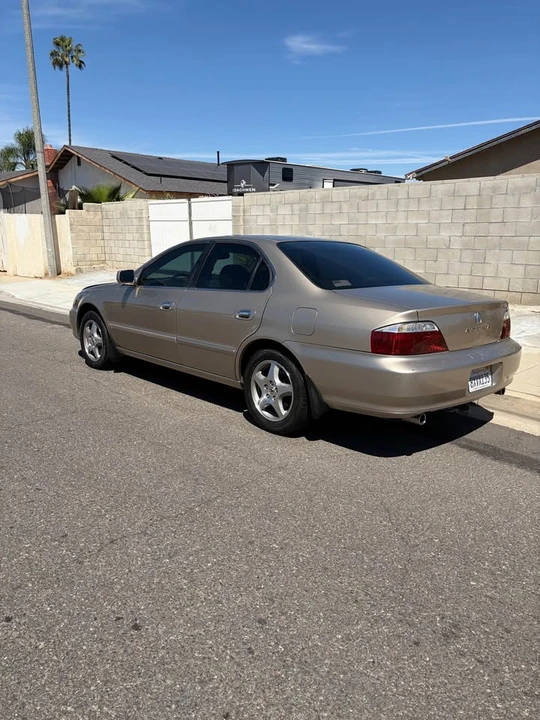2003 Acura TL 2nd Gen - Image 4 of 8