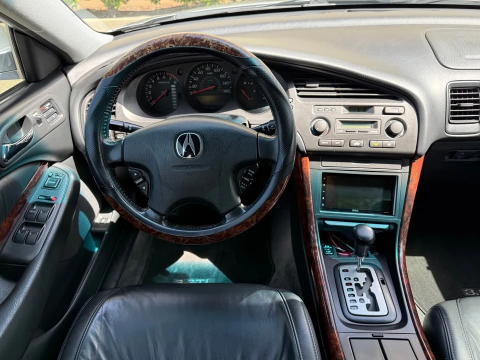 2003 Acura TL 2nd Gen - Image 17 of 18