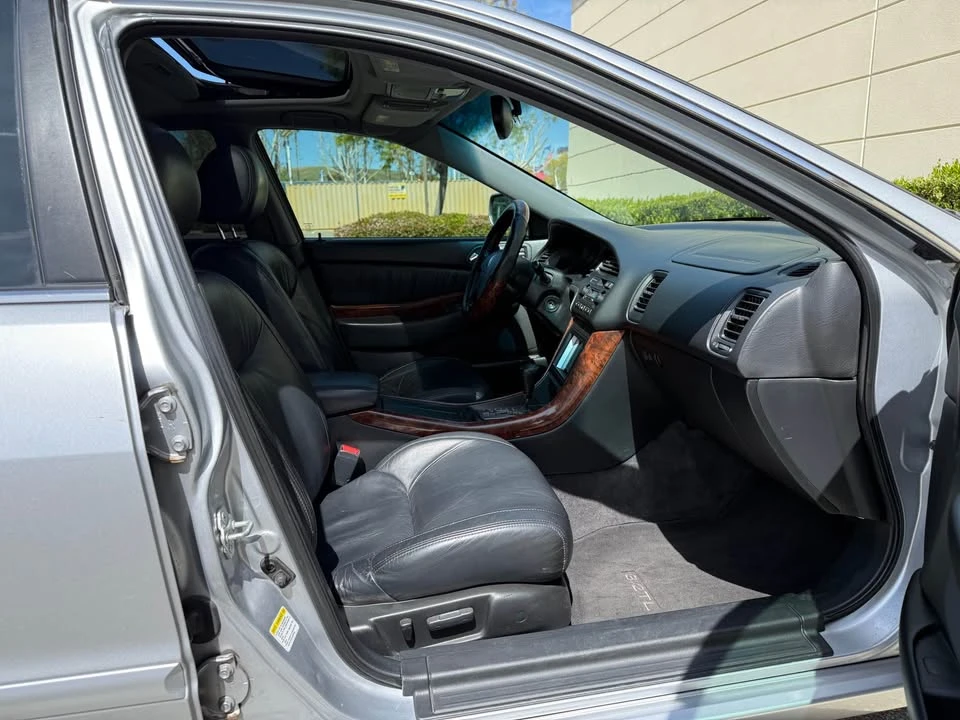 2003 Acura TL 2nd Gen - Image 12 of 18
