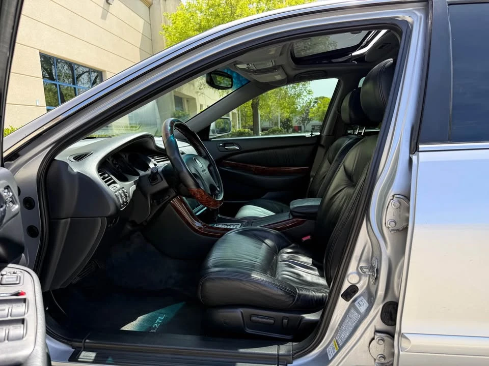 2003 Acura TL 2nd Gen - Image 9 of 18