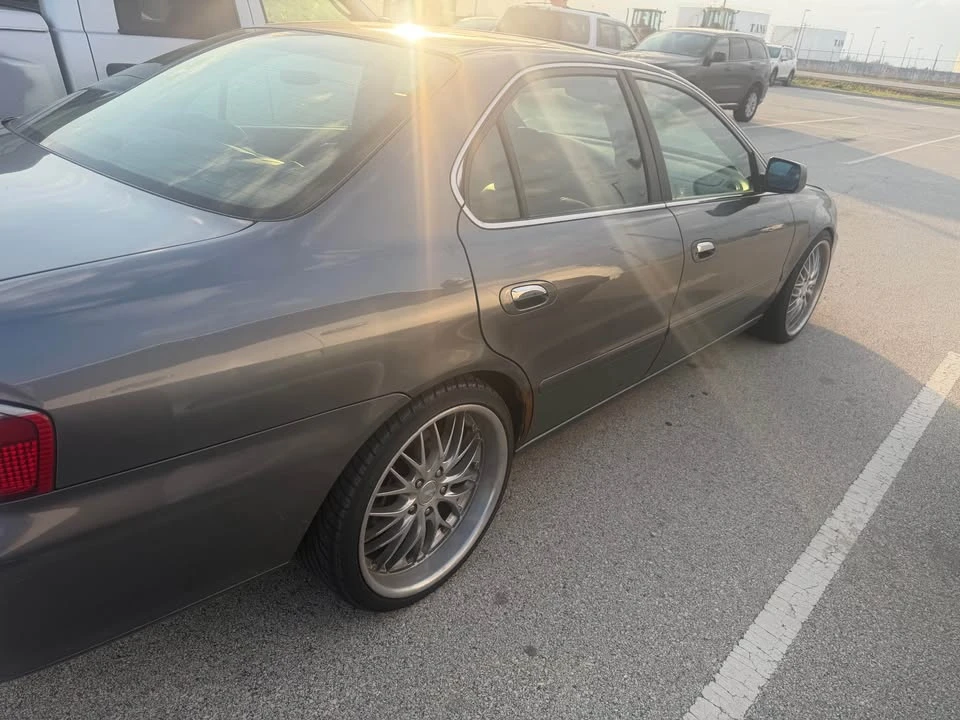 2003 Acura TL 2nd Gen - Image 4 of 5