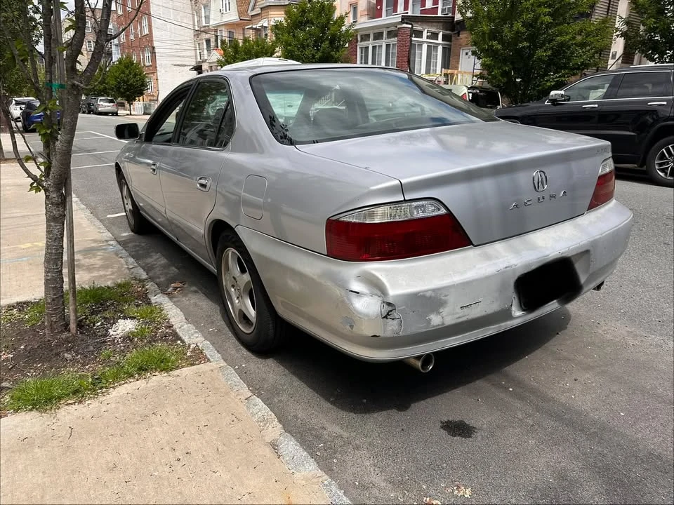2003 Acura TL 2nd Gen - Image 5 of 8