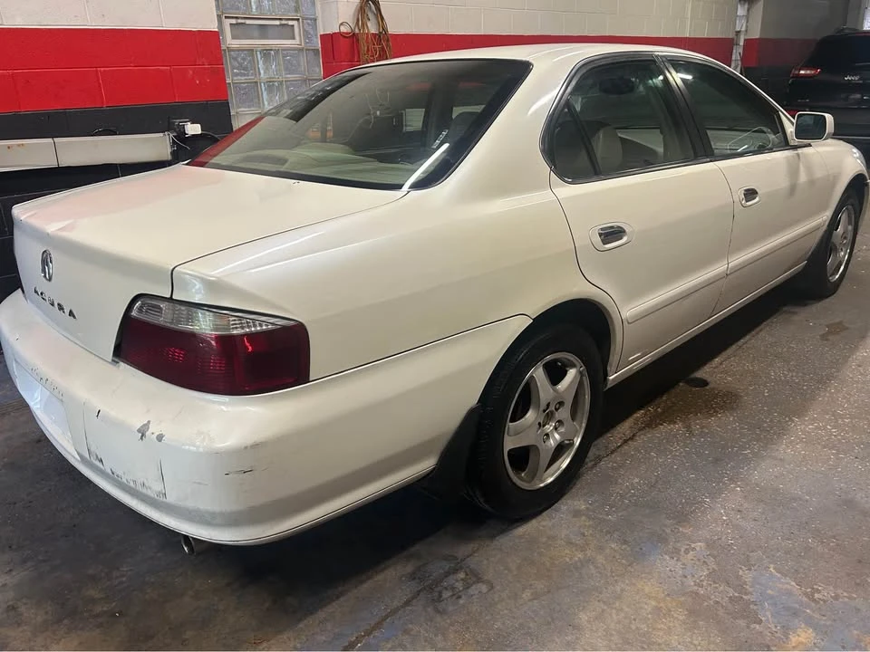 2003 Acura TL 2nd Gen - Image 4 of 9