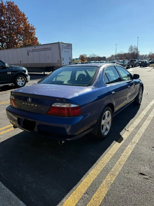 2003 Acura TL 2nd Gen - Image 3 of 15