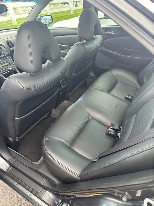 2003 Acura TL 2nd Gen - Image 13 of 14