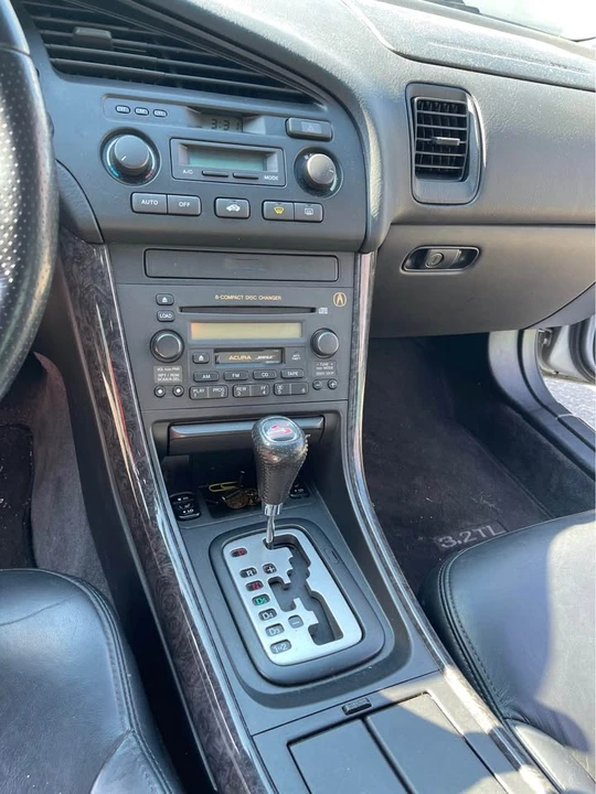 2003 Acura TL 2nd Gen - Image 8 of 20