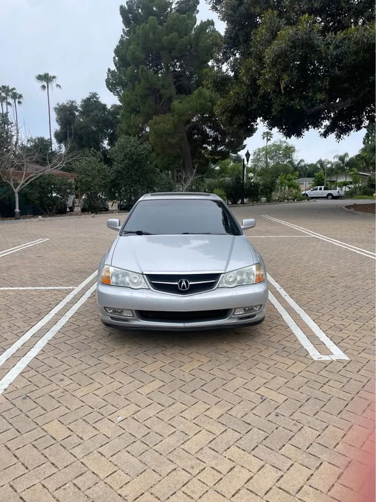 2003 Acura TL 2nd Gen - Image 2 of 11