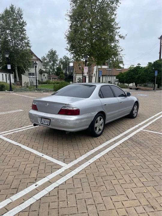 2003 Acura TL 2nd Gen - Image 4 of 11
