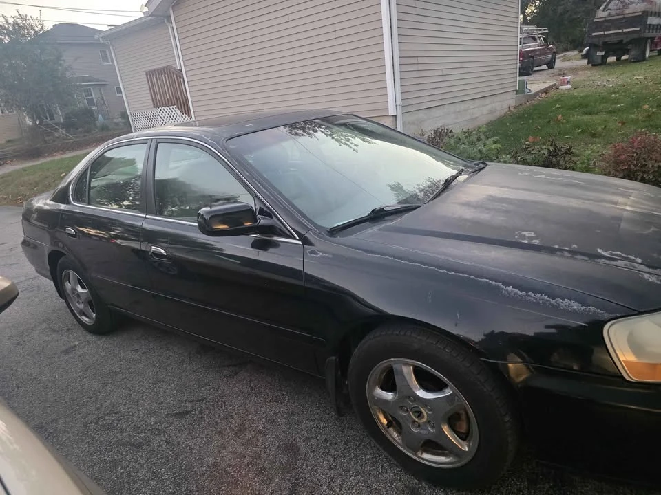 2003 Acura TL 2nd Gen - Image 2 of 10