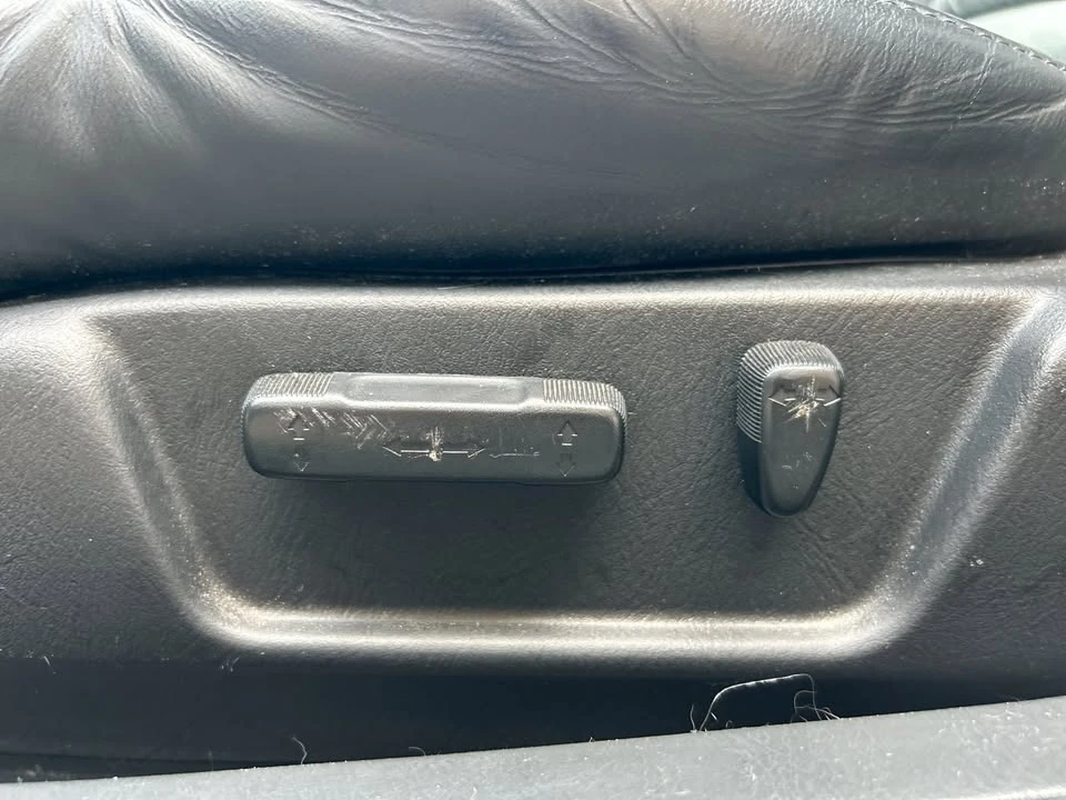 2003 Acura TL 2nd Gen - Image 9 of 11