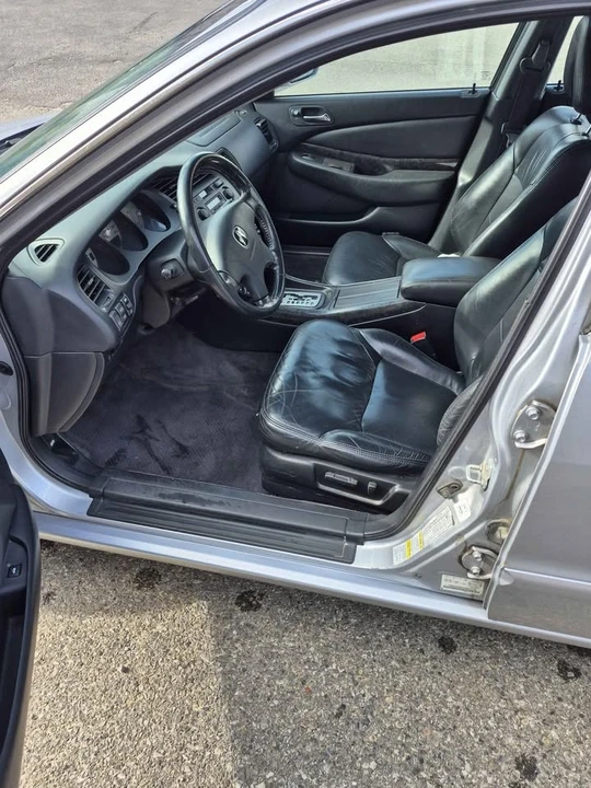 2003 Acura TLX - Image 4 of 6
