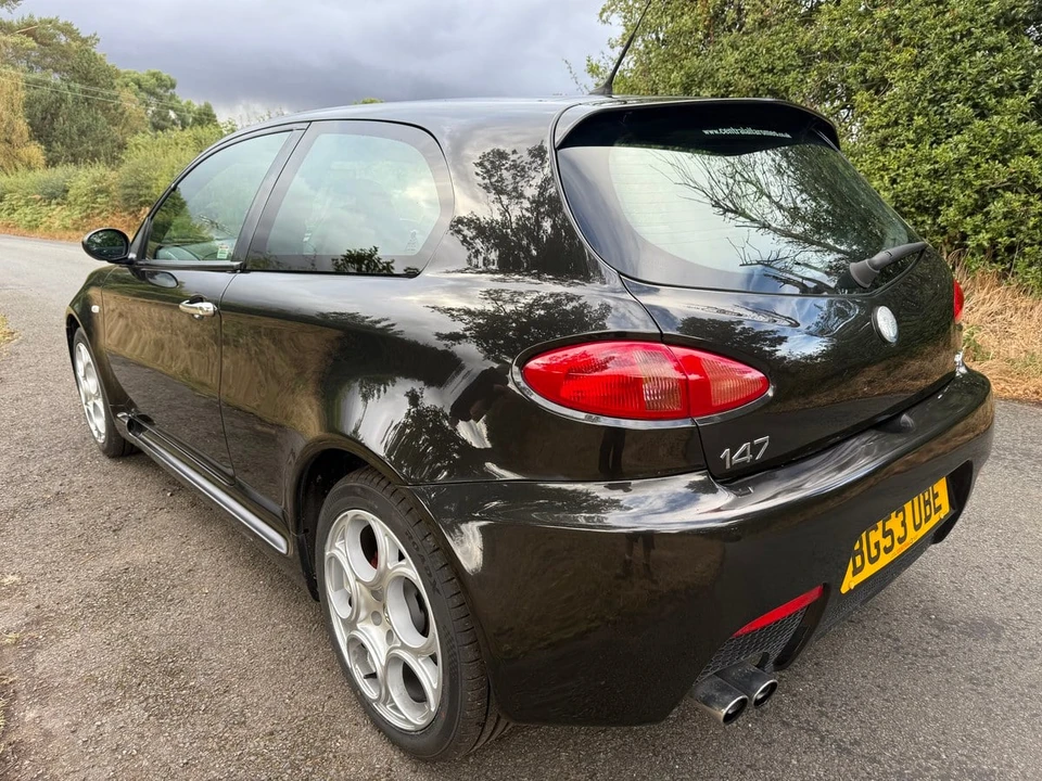 2003 Alfa Romeo 147 GTA - Image 29 of 30