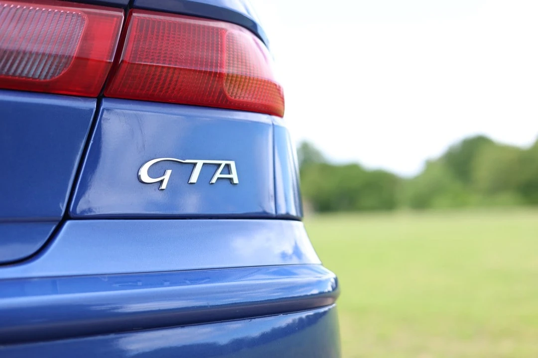 2003 Alfa Romeo 156 GTA - Image 9 of 30