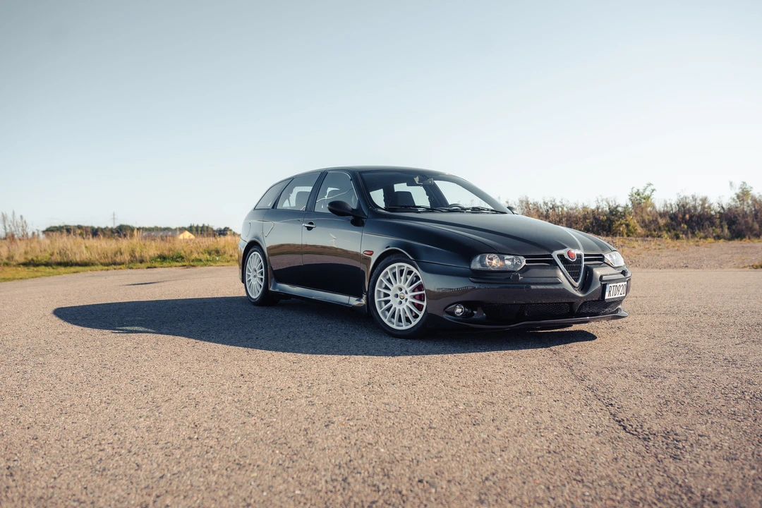 2003 Alfa Romeo 156 GTA - Image 9 of 31