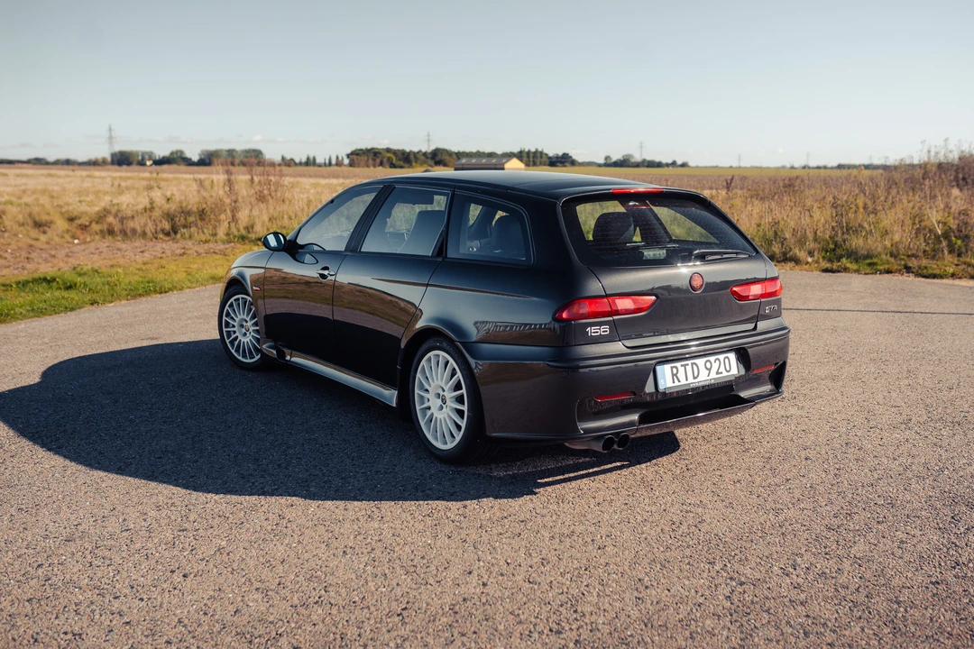 2003 Alfa Romeo 156 GTA - Image 13 of 31