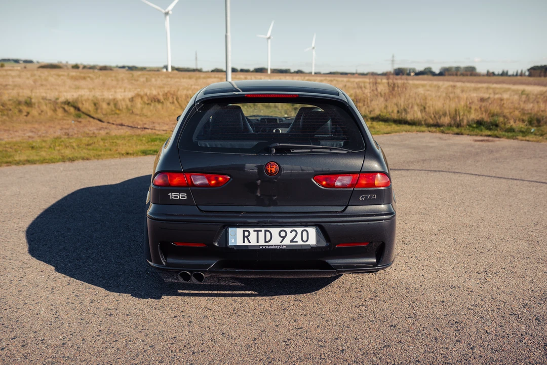 2003 Alfa Romeo 156 GTA - Image 14 of 31