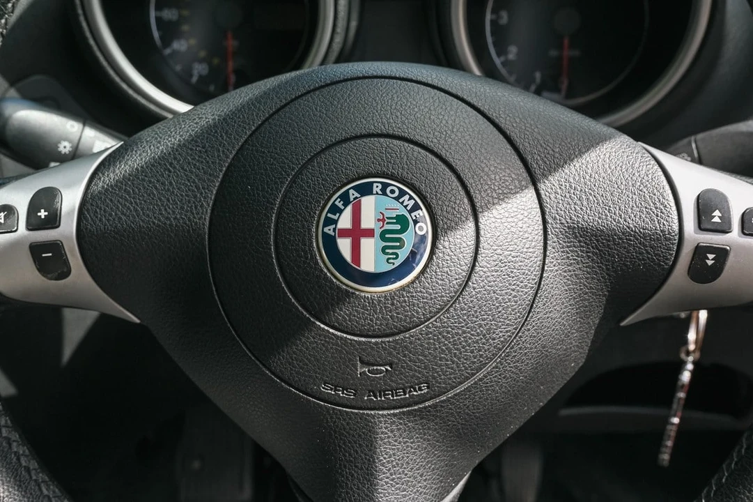 2003 Alfa Romeo 156 - Image 8 of 31
