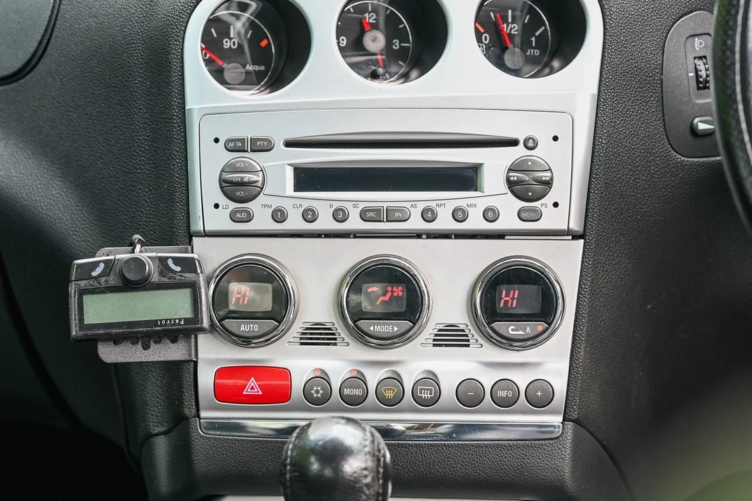 2003 Alfa Romeo 156 - Image 6 of 31