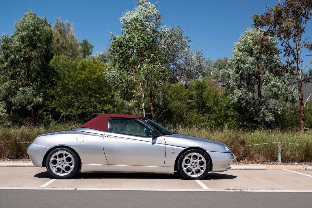 2003 Alfa Romeo 916 GTV & Spider - Image 24 of 31