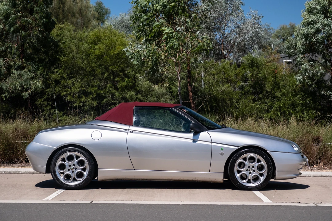 2003 Alfa Romeo 916 GTV & Spider - Image 12 of 31