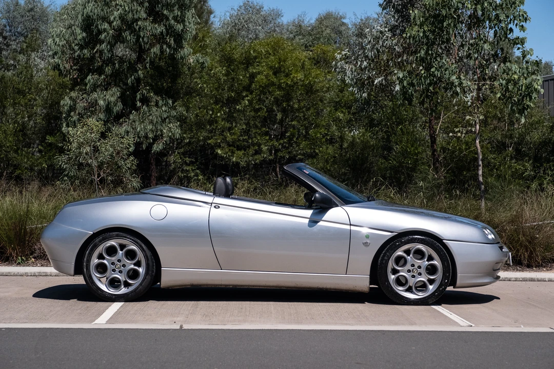 2003 Alfa Romeo 916 GTV & Spider - Image 4 of 31