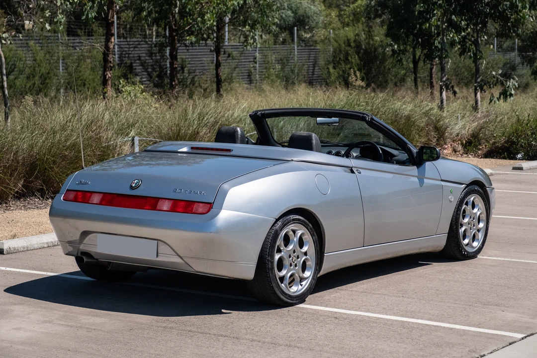 2003 Alfa Romeo 916 GTV & Spider - Image 22 of 31