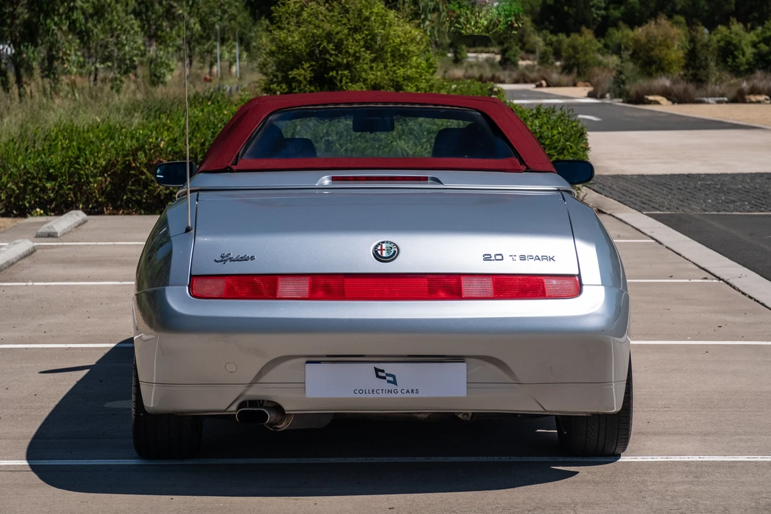 2003 Alfa Romeo 916 GTV & Spider - Image 14 of 31